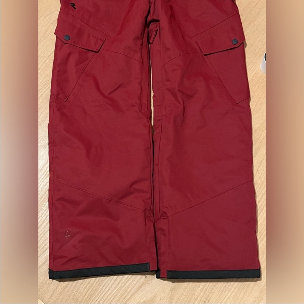 Men's Red Ripzone Snow Pants - Picture 3 of 10